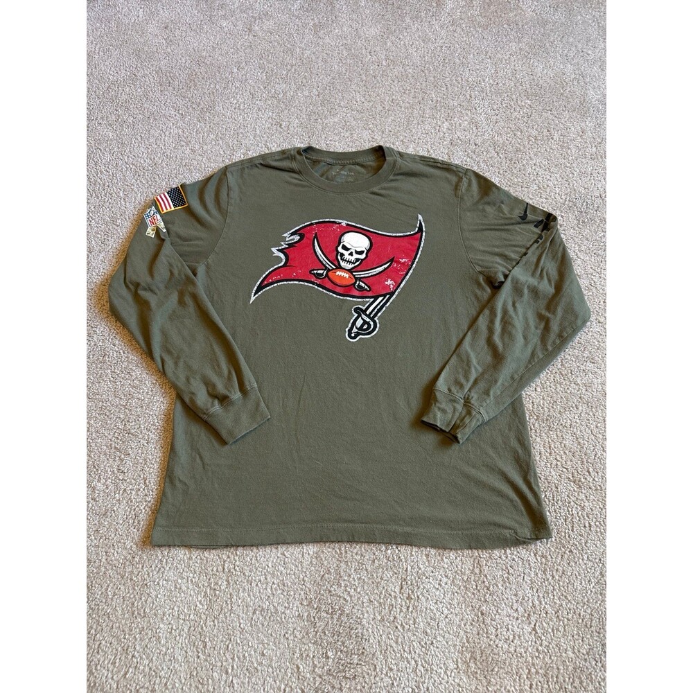 Tampa Bay Buccaneers Salute to Service Nike Men’s Long Sleeve Tee Size Large